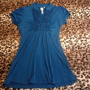 Sexy dark blue stretchy top with fitted waist